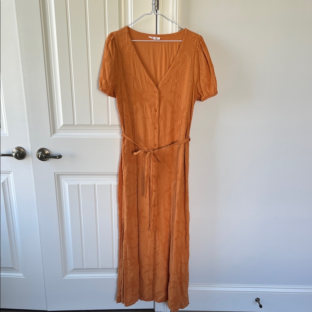NWOT Splendid Orange Midi Dress with Belt